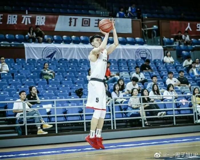 为什么篮球教练要不断改进训练方法_0